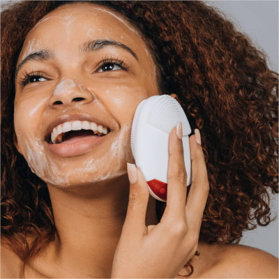 Máy rửa mặt làm sạch da mặt thông minh STIMUBRUSH Smart Facial Cleansing của Ds Laboratories Mỹ