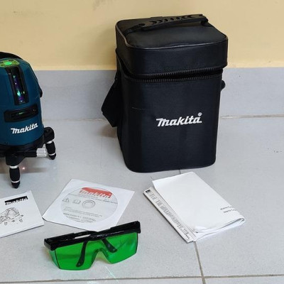 MÁY CÂN MỰC LASER TIA XANH 515NM PIN MAKITA SK10GD (KHÔNG KÈM PIN VÀ ĐẾ SẠC) - HÀNG CHÍNH HÃNG