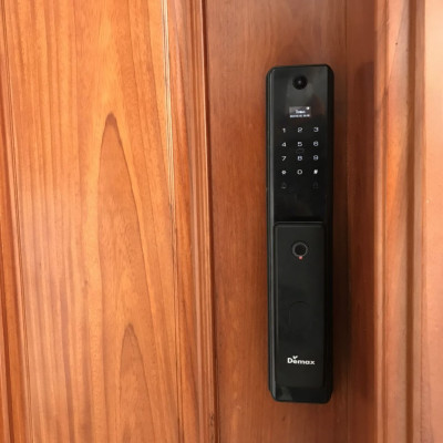 Khóa vân tay thông minh tự động màn hình chuông DEMAX SL866 BN