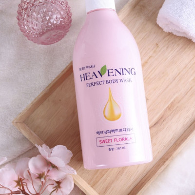 Sữa tắm dưỡng ẩm, làm trắng da HEAVENING 