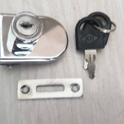 Khóa tủ kính đơn bán nguyệt
