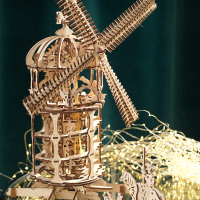 Mô Hình Gỗ Cơ Khí -  Ugears Tower Windmill - Cối xay gió, sản phẩm chính hãng UGEARS, nhập khẩu nguyên bộ từ EU, mô hình lắp ráp 3D, DYI