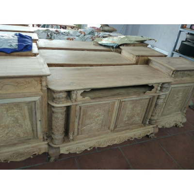 Kệ tivi cột nho gỗ gụ