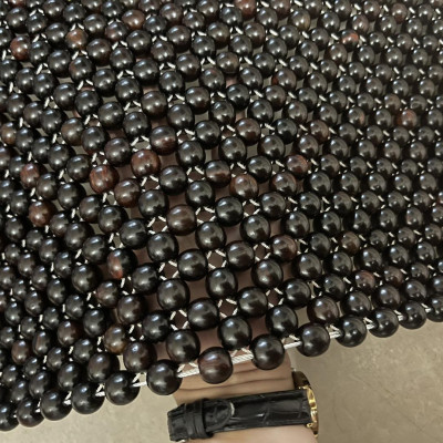 Đệm lót ghế văn phòng bằng hạt gỗ trắc cao cấp