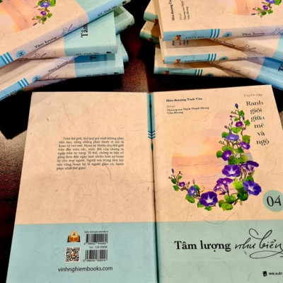 Sách - Tâm Lượng Như Biển - Tập 04 - Tuyển Tập Ranh Giới Giữa Mê Và Ngộ - Đại sư Tinh Vân - Vĩnh Nghiêm Books
