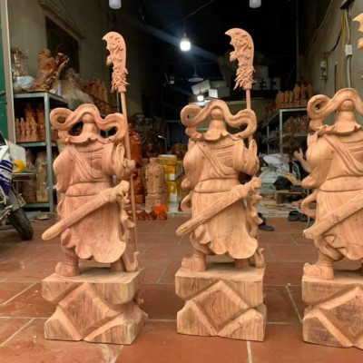 Tượng quan công cầm đao đứng trên đầu hổ phù kt cao 80×31×21cm