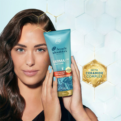 Dầu gội và xả Head Shoulders DermaXpro Scalp Care + Hair Revitaliser (220ml) - Hàng chính hãng