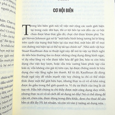 Sách - Mặt trái của sự không chắc chắn: Khi ""không biết"" cũng là một loại sức mạnh - MCBooks