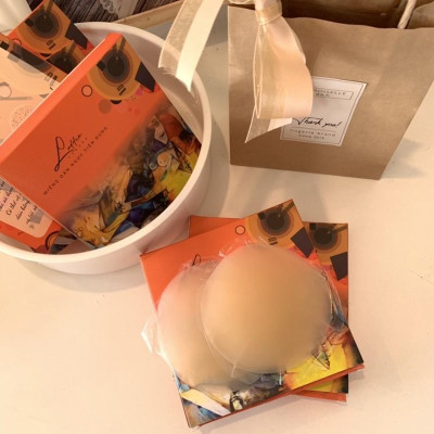 Miếng dán ngực silicon