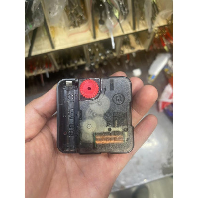 Máy Đồng Hồ Treo Tường M2008 – Kim Giật – Trục Đồng 16mm – Bảo Hành 12 Tháng