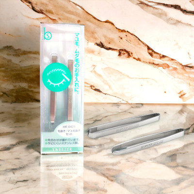 Nhíp Nhổ Lông Mày Bằng Thép Không Gỉ Kai Tweezer 4959-HK0421