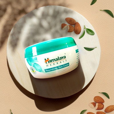 Kem Dưỡng Da Dưỡng Ẩm Cả Ngày (50ml)