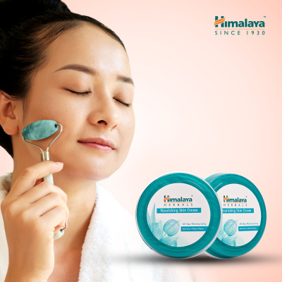 Kem Dưỡng Da Dưỡng Ẩm Cả Ngày (50ml)