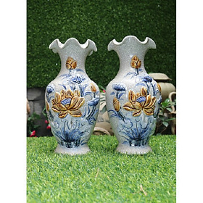 Đôi lọ hoa men rạn đắp nổi sen dáng miệng lượn