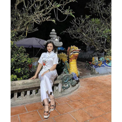 ĐỒ LAM ĐI CHÙA  Tàu Lụa Vải Lụa Tầm