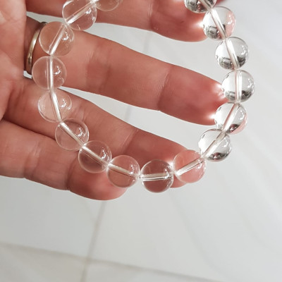 Vòng tay phong thủy may mắn đá thạch anh trắng tự nhiên rẻ đẹp Size vòng 10mm hay 10li chuẩn hợp Nữ mệnh kim mệnh Thủy Đá thạch anh trắng tự nhiên đeo tốt sức khỏe, tim mạch, may mắn thuận lợi công việc cuộc sống ạ