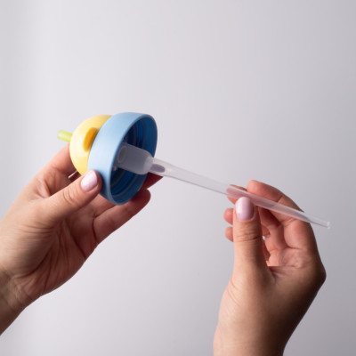 Bình uống nước giữ nhiệt có ống hút chống tràn, chống sặc Tommee Tippee ACTIVE STRAW, 266ml, cho bé từ 12 tháng – Xanh