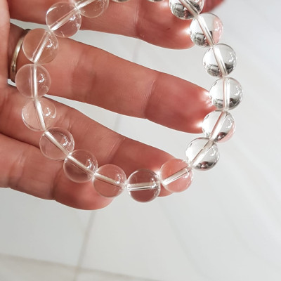 Vòng tay phong thủy may mắn đá thạch anh trắng tự nhiên rẻ đẹp Size vòng 10mm hay 10li chuẩn hợp Nữ mệnh kim mệnh Thủy Đá thạch anh trắng tự nhiên đeo tốt sức khỏe, tim mạch, may mắn thuận lợi công việc cuộc sống ạ