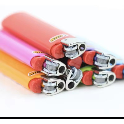 Hộp 50cái Quẹt Bic J6 size To chính hãng Pháp