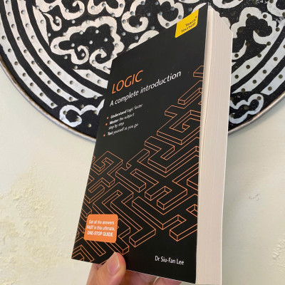 Sách - Logic: A Complete Introduction by Siu-Fan Lee | English Science Book - Sách ngoại văn