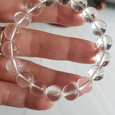 Vòng tay phong thủy may mắn đá thạch anh trắng tự nhiên rẻ đẹp Size vòng 10mm hay 10li chuẩn hợp Nữ mệnh kim mệnh Thủy Đá thạch anh trắng tự nhiên đeo tốt sức khỏe, tim mạch, may mắn thuận lợi công việc cuộc sống ạ