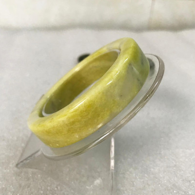 Vòng tay đá cẩm thạch tự nhiên bản vuông nhiều size cho người mệnh Thủy và Kim VONGVUONG5.1CM