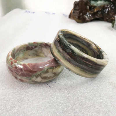 Vòng tay vuông cẩm thạch cho nam bản cao từ 2.5 đến 3cm 