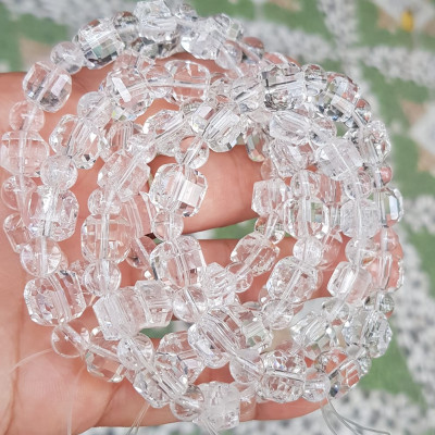  Vòng tay phong thuỷ nữ đá thạch anh trắng trong tự nhiên kiểu vuông giác tròn Size hạt vuông 10mm hạt tròn nhỏ 6mm Nữ mệnh kim mệnh Thủy đeo hợp may mắn tốt sức khoẻ công việc ạ