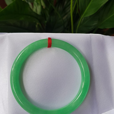 Vòng cẩm thạch Mới Lý T 54mm x 7,2mm Vòng màu xanh nhẹ nhàng bóng đẹp nữ mệnh Mộc mệnh Hỏa mệnh Thủy ạ Nữ 53kg - 60kg đeo đẹp