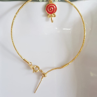 Vòng Tay charm xinh đẹp 5 đồng tiền đá cẩm thạch tự nhiên Đồng tiền Trắng Xanh nhẹ phối charm đỏ kiểu tròn may mắnVòng màu vàng khoen rút xinh Nữ đeo dễ thương ạ