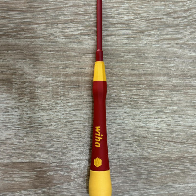 Tua vít cách điện đầu dẹp Wiha 42376 (2.5 x 65 x 167)