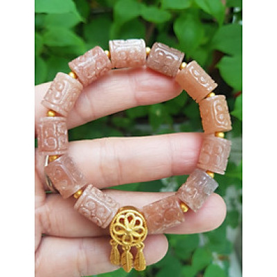 Vòng Charm đẹp tuyệt vời ông Mặt Trời   hàng cao cấp nhe cả nhà  Chất liệu đá mặt trời đẹp đúng với tên ạ  Màu hồng hồng đẹp sang như ánh bình minh luôn nhé