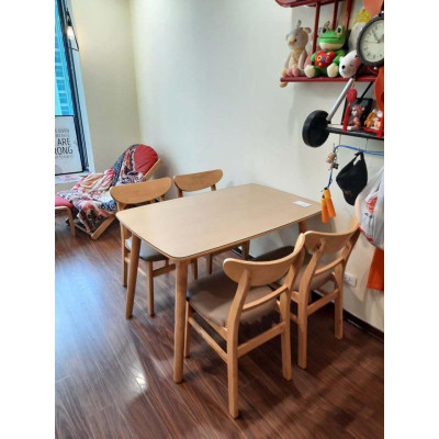 Bộ bàn ăn mango tự nhiên 1m2 + 4 ghế mango  Thương hiệu Nội Thất Bình Long 