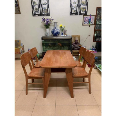 Bàn ăn 4 ghế vát cạnh gỗ sồi nga
