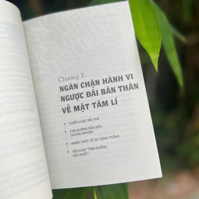 Sách: Sức Tàn Lực Kiệt Ở Nơi Làm Việc