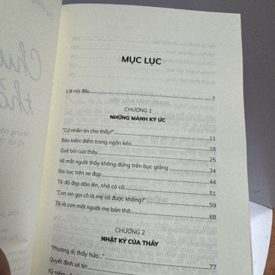 CHUYỆN THẦY TRÒ - Chu Hồng Vân, Hoàng Hương - Nhã Nam - NXB Phụ Nữ Việt Nam.