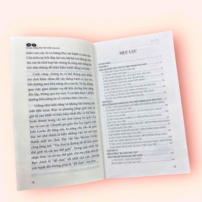 Sách nuôi dạy - Cha Mẹ là bạn cùng chơi tốt nhất của con - Tác giả Lưu Lật