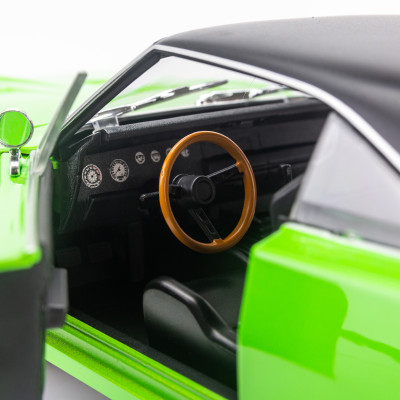 Mô hình xe Dodge Charger R/T 1969 1:18 Maisto - 32612