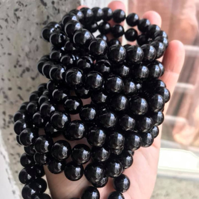 Vòng Tay May Mắn Đá Mã Não Đen Đậm Đẹp Size 10mm 18 Hạt Nữ mạng Thủy mạng Mộc ạ