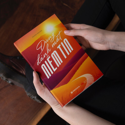 Sách - Đừng Đánh Mất Niềm Tin (Khánh Phương) - SBOOKS