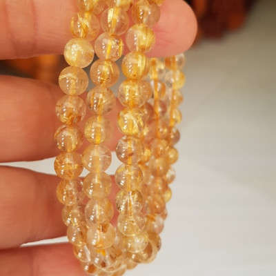  Vòng thạch anh tóc vàng tự nhiên trong bóng đẹp size hạt 5mm - 6mm các Chị em nữ đeo kiểu quấn 3 vòng tay màu vàng tươi sáng bóng chuẩn hợp nữ mệnh kim thổ  thủy đeo quyến rũ xinh đẹp trẻ trung may mắn đặc biệt tốt sức khỏe công việc tài lộc rẻ đẹp ạ