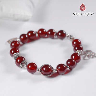Vòng tay đá Garnet AAA mix charm bạc mệnh hỏa, thổ - Ngọc Quý Gemstones