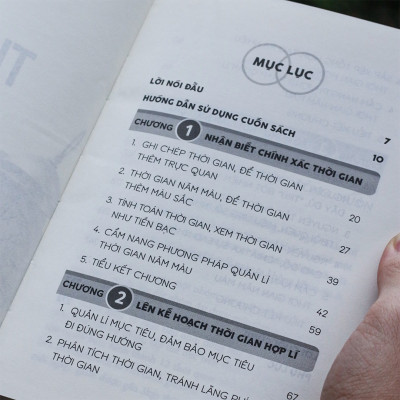 Sách: Quản Lí Thời Gian Theo Năm Màu