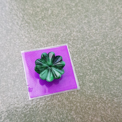 Mặt dây chuyền Bông Mai Trái Tim Đá cẩm thạch tự nhiên Xanh Lý sơn thủy Size 14mm x dầy 4mm Chất liệu Đá cẩm thạch tự nhiên Xanh Lý sơn thủy đẹp Hợp nữ mệnh thủy mộc bọc vàng đeo đẹp ạ