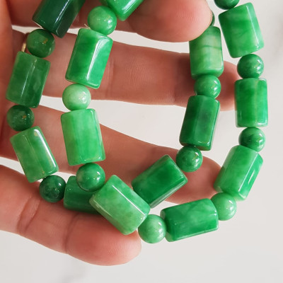 Vòng đeo tay nữ đá cẩm thạch xanh mix kiểu hạt ống vuông dài tròn size 10mm Nữ mệnh mộc hỏa thủy đeo xinh may mắn ạ