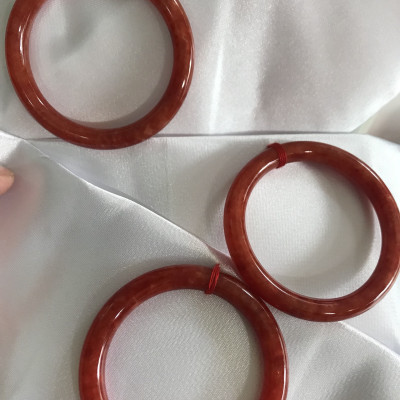 Vòng Cẩm Thạch Đỏ Đẹp A Ni 49mm x chột 7,5mm màu đỏ bông tươi sáng bóng đẹp nữ 45kg - 49kg đeo mệnh hỏa mệnh thổ đeo xuất sắc đẹp món quà tặng ý nghĩa ạ