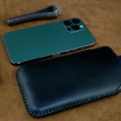 Bao Da Có Dây Rút IONECASE Điện Thoại 16 pro max,15 pro max,16 pro,15 pro,16 plus,15 plus Da Bò Thật May Thủ Công - hàng chính hãng