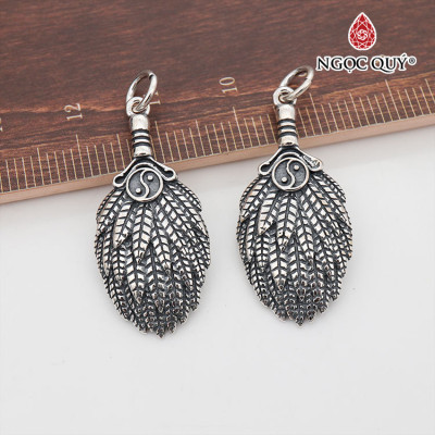 Charm bạc treo lông vũ họa tiết âm dương - Ngọc Quý Gemstones