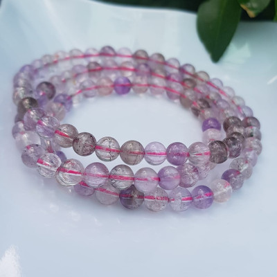 Vòng Tay phong thủy Đá Super Seven tự nhiên bóng đẹp Size vòng hạt 6mm kiểu quấn tay 3 vòng đẹp lắm ạ Super Seven màu tím tím trắng bóng thiệt là đẹp ạ