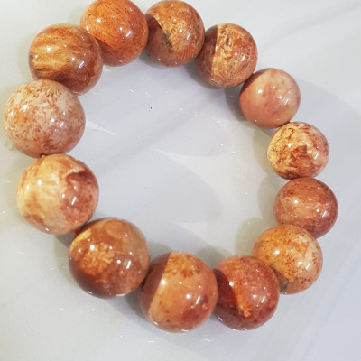 Vòng Tay Nam San Hô Hóa Thạch Mới size vòng 16mm 13 hạt đúng cung sanh tốt Màu Đỏ Hoa Đẹp Sang đỏ dãy núi tự nhiên Vòng hàng hiếm bóng nam đeo đẹp may mắn sang tay lắm ạ